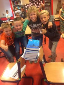 Papieren brug brede school Stichting Martinus